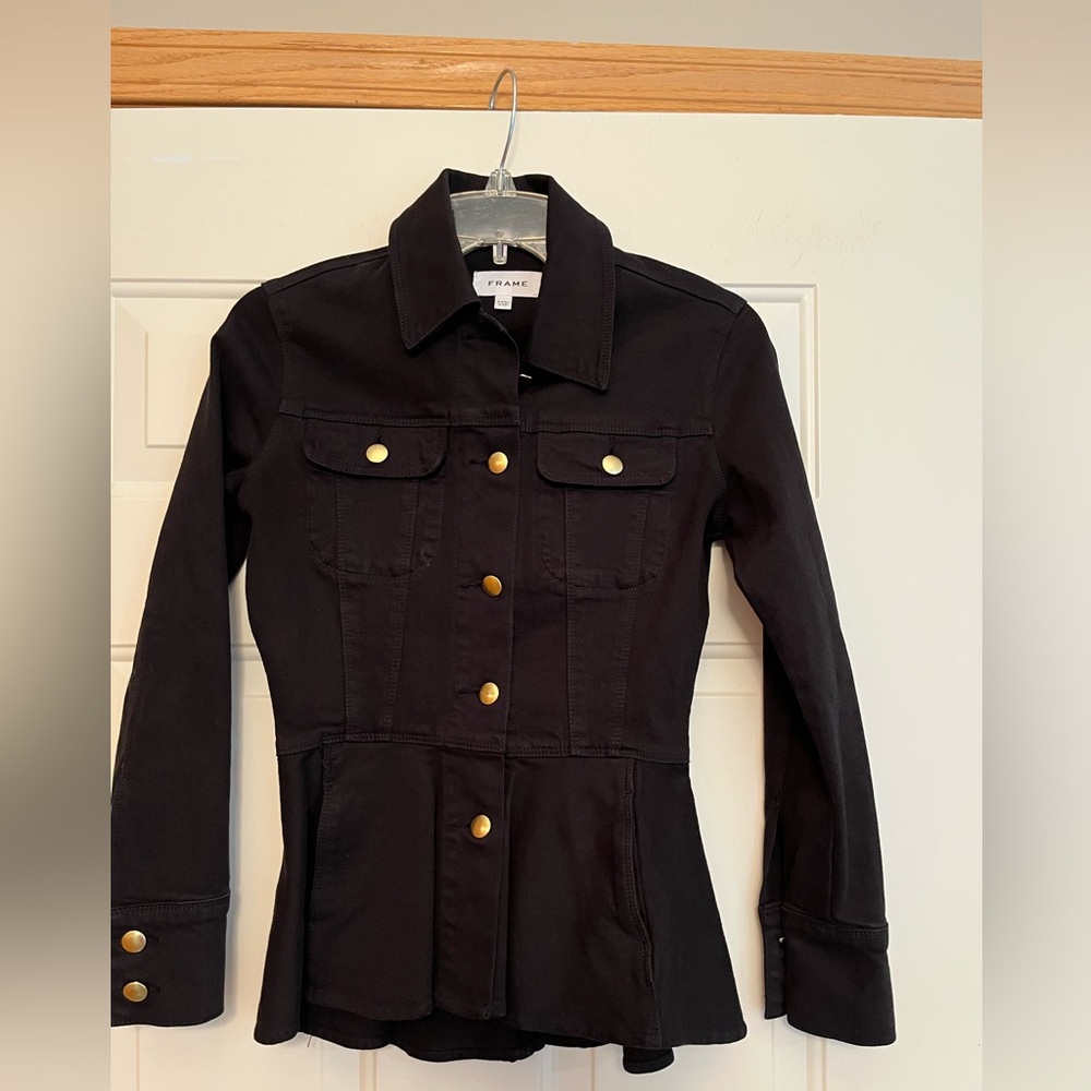 Frame black denim flounce peplum slim fit metal button jean jacket. Size XXS - Picture 2 of 16